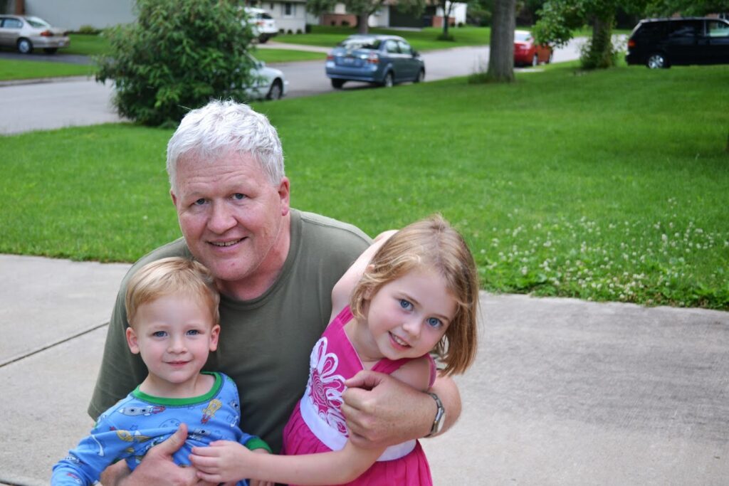 dad and kids